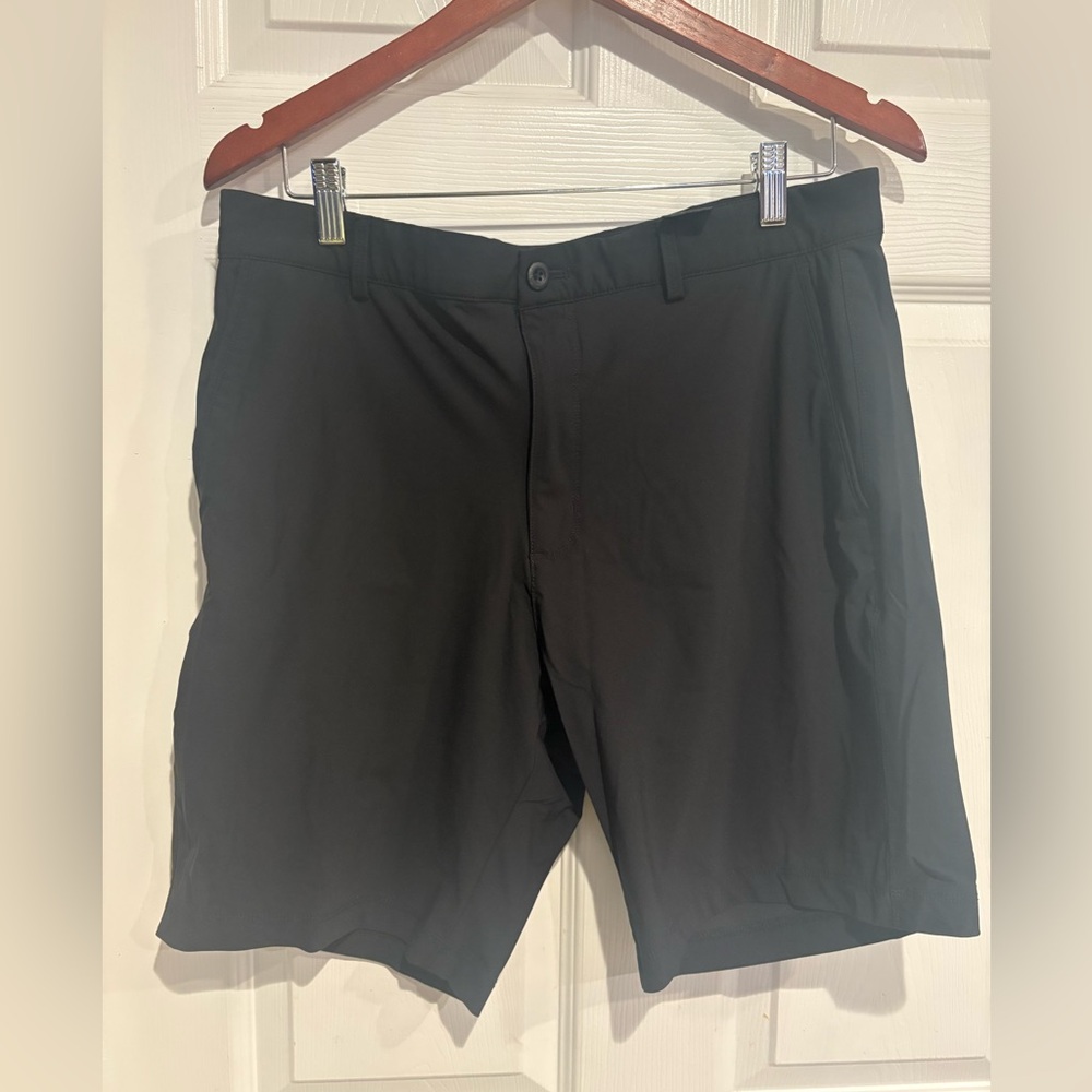 Greg Norman Collection Black Flat Front Shorts